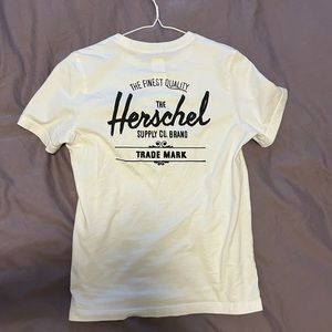 Herschel t-shirt